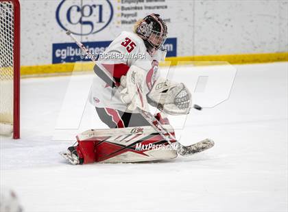 Thumbnail 1 in Bedford vs. Bishop Guertin (NHIAA D1 Semifinal) photogallery.