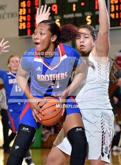 Thumbnail 1 in Christian Brothers vs. Lincoln (St. Mary's Stockton MLK Showcase) photogallery.