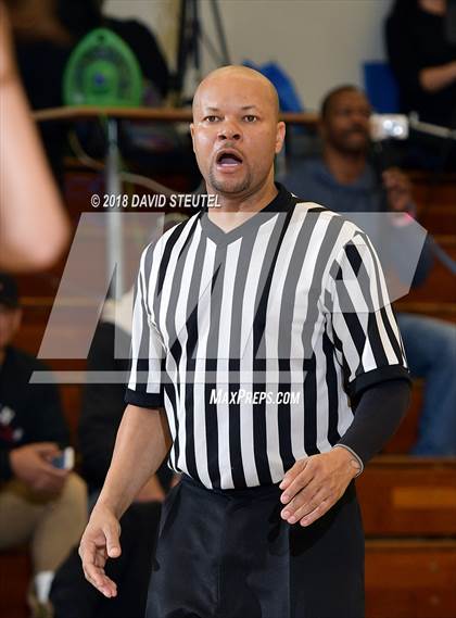 Thumbnail 2 in Christian Brothers vs. Lincoln (St. Mary's Stockton MLK Showcase) photogallery.