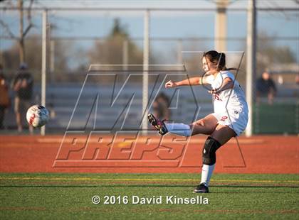 Thumbnail 3 in Roseville vs. Whitney photogallery.