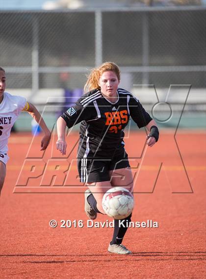 Thumbnail 2 in Roseville vs. Whitney photogallery.