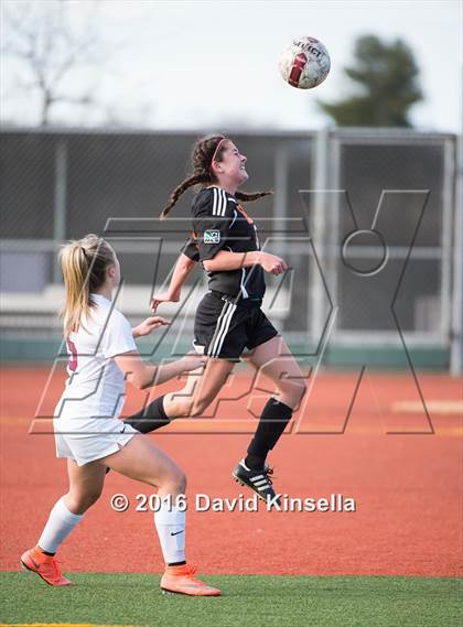 Thumbnail 2 in Roseville vs. Whitney photogallery.