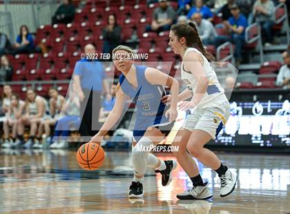 Thumbnail 1 in Kingston vs. Mammoth Spring (AAA 1A Semi-Final) photogallery.