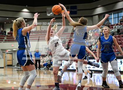 Thumbnail 3 in Kingston vs. Mammoth Spring (AAA 1A Semi-Final) photogallery.