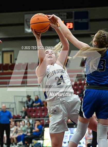 Thumbnail 2 in Kingston vs. Mammoth Spring (AAA 1A Semi-Final) photogallery.
