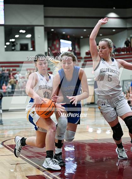 Thumbnail 2 in Kingston vs. Mammoth Spring (AAA 1A Semi-Final) photogallery.