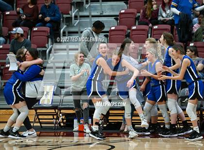 Thumbnail 2 in Kingston vs. Mammoth Spring (AAA 1A Semi-Final) photogallery.