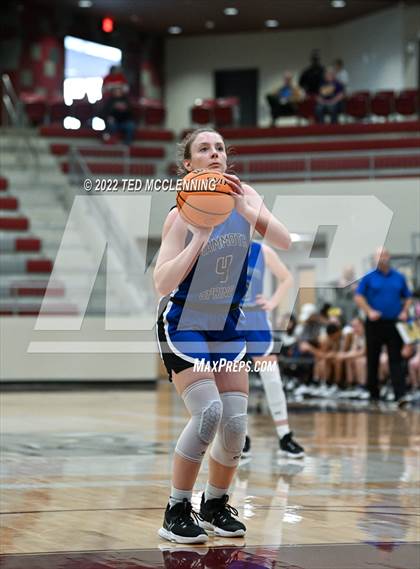 Thumbnail 1 in Kingston vs. Mammoth Spring (AAA 1A Semi-Final) photogallery.