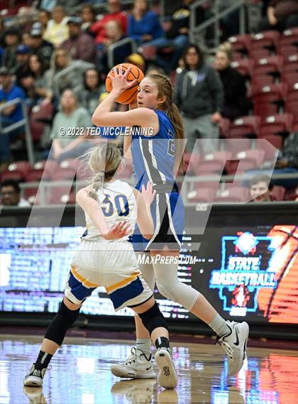 Thumbnail 2 in Kingston vs. Mammoth Spring (AAA 1A Semi-Final) photogallery.