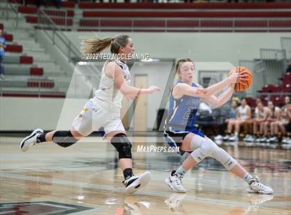 Thumbnail 1 in Kingston vs. Mammoth Spring (AAA 1A Semi-Final) photogallery.