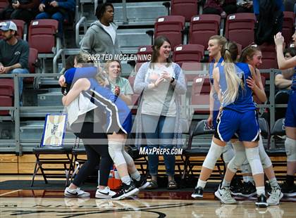 Thumbnail 3 in Kingston vs. Mammoth Spring (AAA 1A Semi-Final) photogallery.