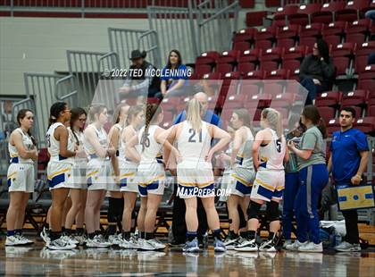 Thumbnail 3 in Kingston vs. Mammoth Spring (AAA 1A Semi-Final) photogallery.