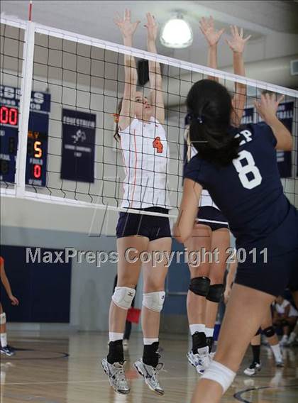 Thumbnail 1 in Poly @ Flintridge Prep photogallery.