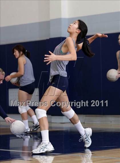 Thumbnail 3 in Poly @ Flintridge Prep photogallery.