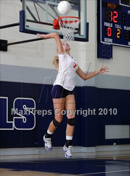 Thumbnail 3 in Poly @ Flintridge Prep photogallery.