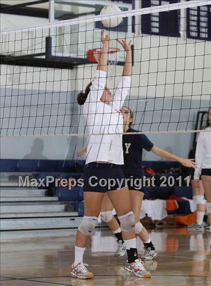 Thumbnail 3 in Poly @ Flintridge Prep photogallery.