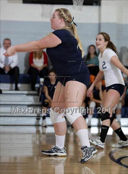 Thumbnail 3 in Poly @ Flintridge Prep photogallery.