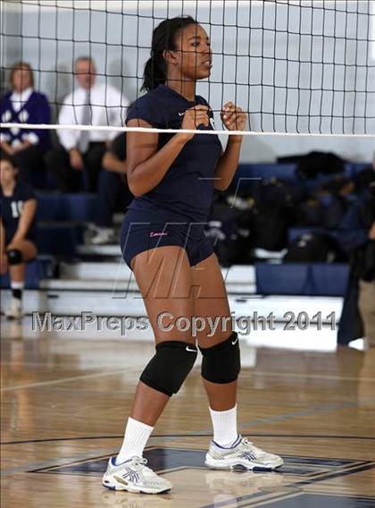 Thumbnail 1 in Poly @ Flintridge Prep photogallery.