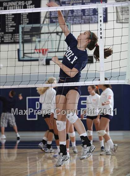 Thumbnail 1 in Poly @ Flintridge Prep photogallery.