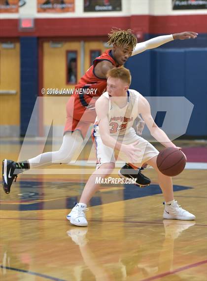 Thumbnail 2 in Chaparral vs. Timpview (Tarkanian Classic) photogallery.