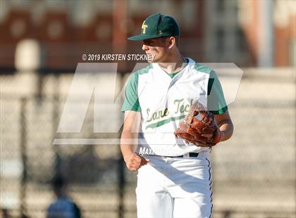 Thumbnail 3 in Lane Tech vs Niles West (IHSA 4A Regional Semifinal) photogallery.