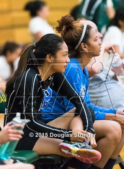 Thumbnail 3 in Encinal @ Moreau Catholic photogallery.