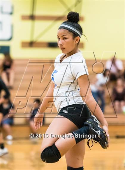 Thumbnail 3 in Encinal @ Moreau Catholic photogallery.