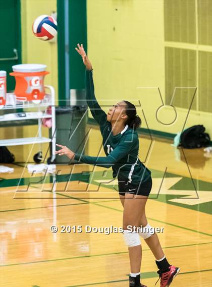 Thumbnail 2 in Encinal @ Moreau Catholic photogallery.