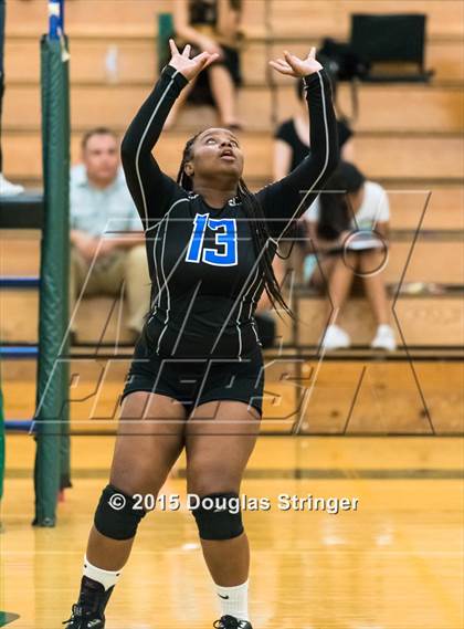 Thumbnail 3 in Encinal @ Moreau Catholic photogallery.