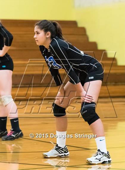 Thumbnail 3 in Encinal @ Moreau Catholic photogallery.