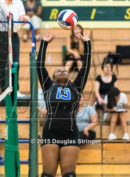 Thumbnail 2 in Encinal @ Moreau Catholic photogallery.