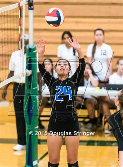 Thumbnail 2 in Encinal @ Moreau Catholic photogallery.
