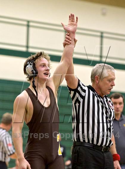 Thumbnail 2 in Zeeland East vs Zeeland West (MHSAA District Final) photogallery.