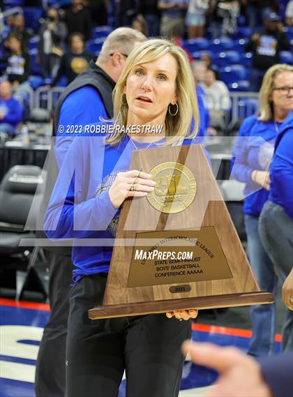 Thumbnail 1 in Ellison vs. Mansfield Summit (UIL 5A Basketball State Semifinal Medal Ceremony) photogallery.