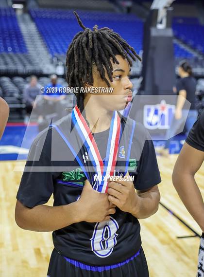 Thumbnail 1 in Ellison vs. Mansfield Summit (UIL 5A Basketball State Semifinal Medal Ceremony) photogallery.