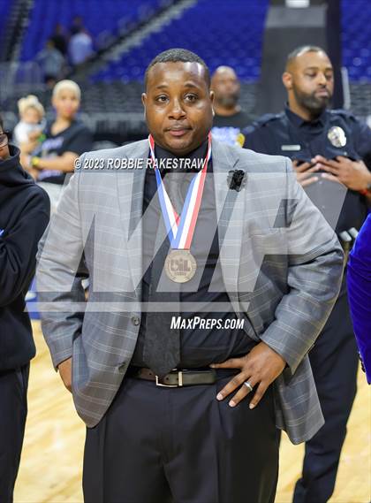 Thumbnail 3 in Ellison vs. Mansfield Summit (UIL 5A Basketball State Semifinal Medal Ceremony) photogallery.