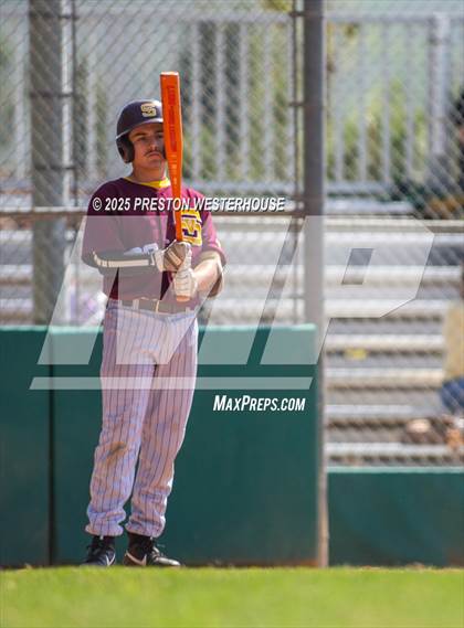 Thumbnail 3 in Simi Valley @ Moorpark photogallery.