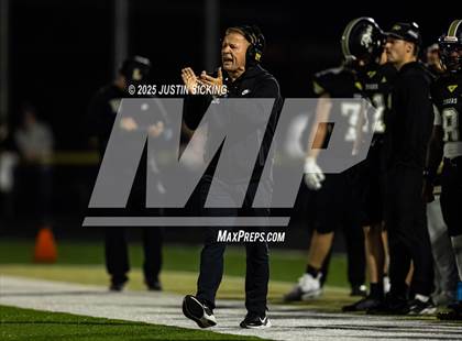 Thumbnail 1 in Lebanon vs Fort Wayne Bishop Dwenger (IHSAA 4A Regional Finals) photogallery.