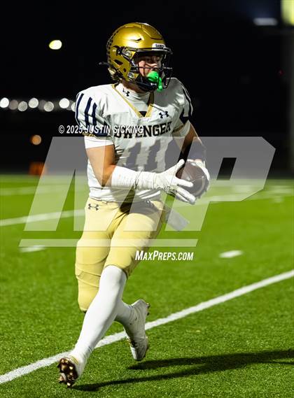 Thumbnail 1 in Lebanon vs Fort Wayne Bishop Dwenger (IHSAA 4A Regional Finals) photogallery.