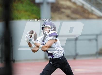 Thumbnail 3 in El Camino vs Carlsbad photogallery.