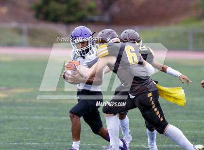 Thumbnail 2 in El Camino vs Carlsbad photogallery.