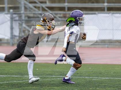 Thumbnail 2 in El Camino vs Carlsbad photogallery.