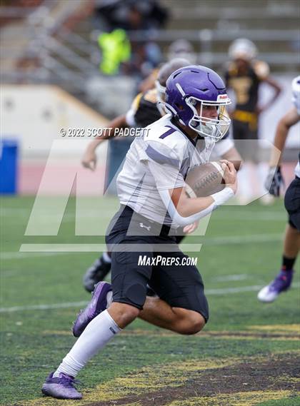 Thumbnail 1 in El Camino vs Carlsbad photogallery.