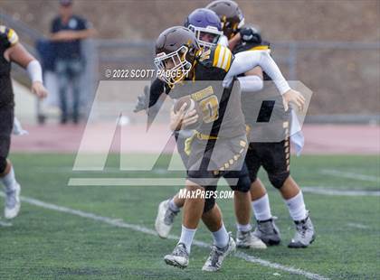 Thumbnail 3 in El Camino vs Carlsbad photogallery.