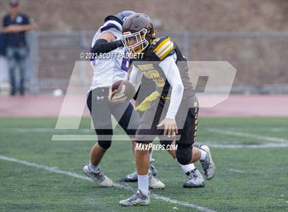 Thumbnail 2 in El Camino vs Carlsbad photogallery.