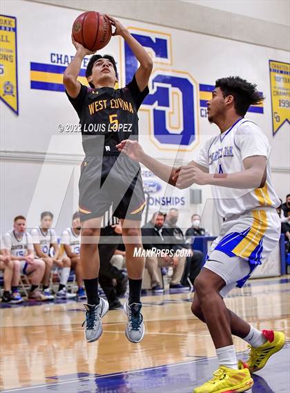 Thumbnail 1 in West Covina @ Charter Oak photogallery.