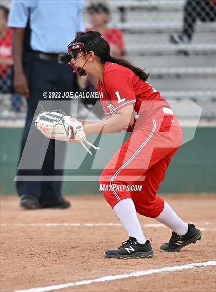 Thumbnail 1 in Lee vs SA Roosevelt photogallery.
