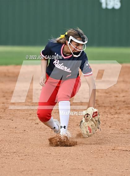 Thumbnail 3 in Lee vs SA Roosevelt photogallery.