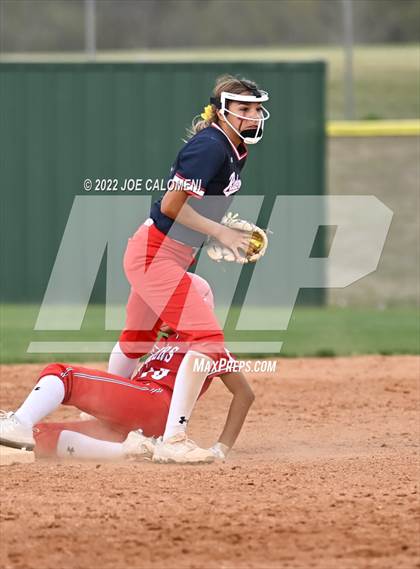 Thumbnail 1 in Lee vs SA Roosevelt photogallery.