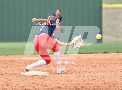 Thumbnail 2 in Lee vs SA Roosevelt photogallery.